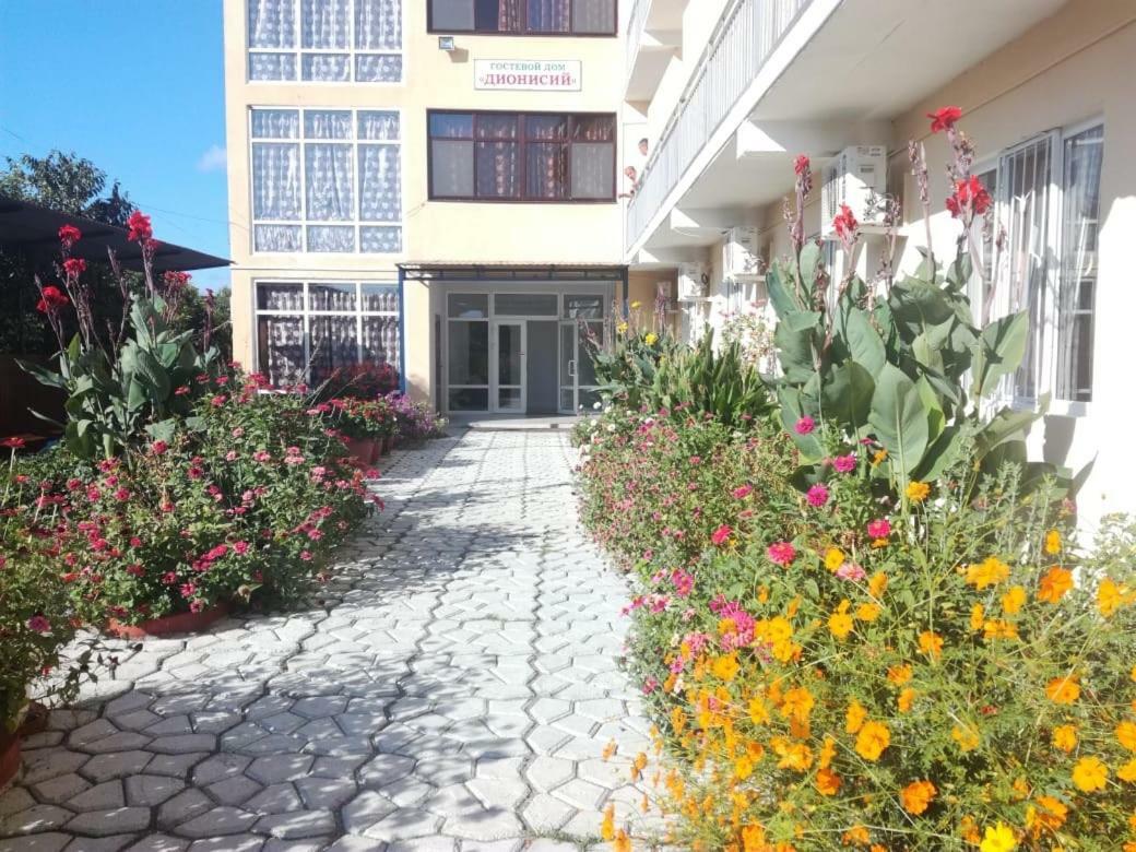 Dionisy Guest House Pizunda Luaran gambar